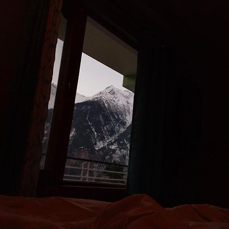 Rudra Homestays กัลป์ ภายนอก รูปภาพ