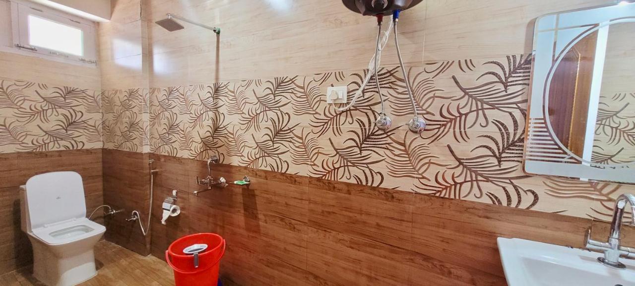 Rudra Homestays กัลป์ ภายนอก รูปภาพ