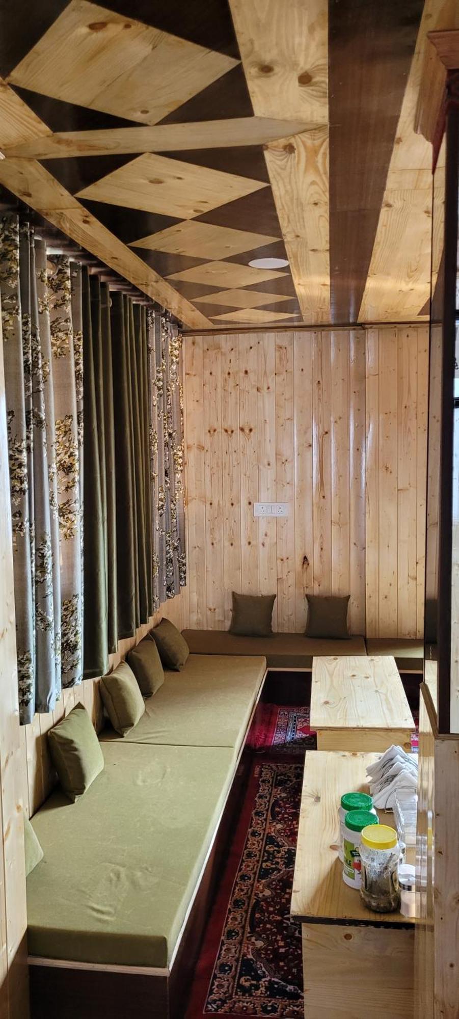Rudra Homestays กัลป์ ภายนอก รูปภาพ
